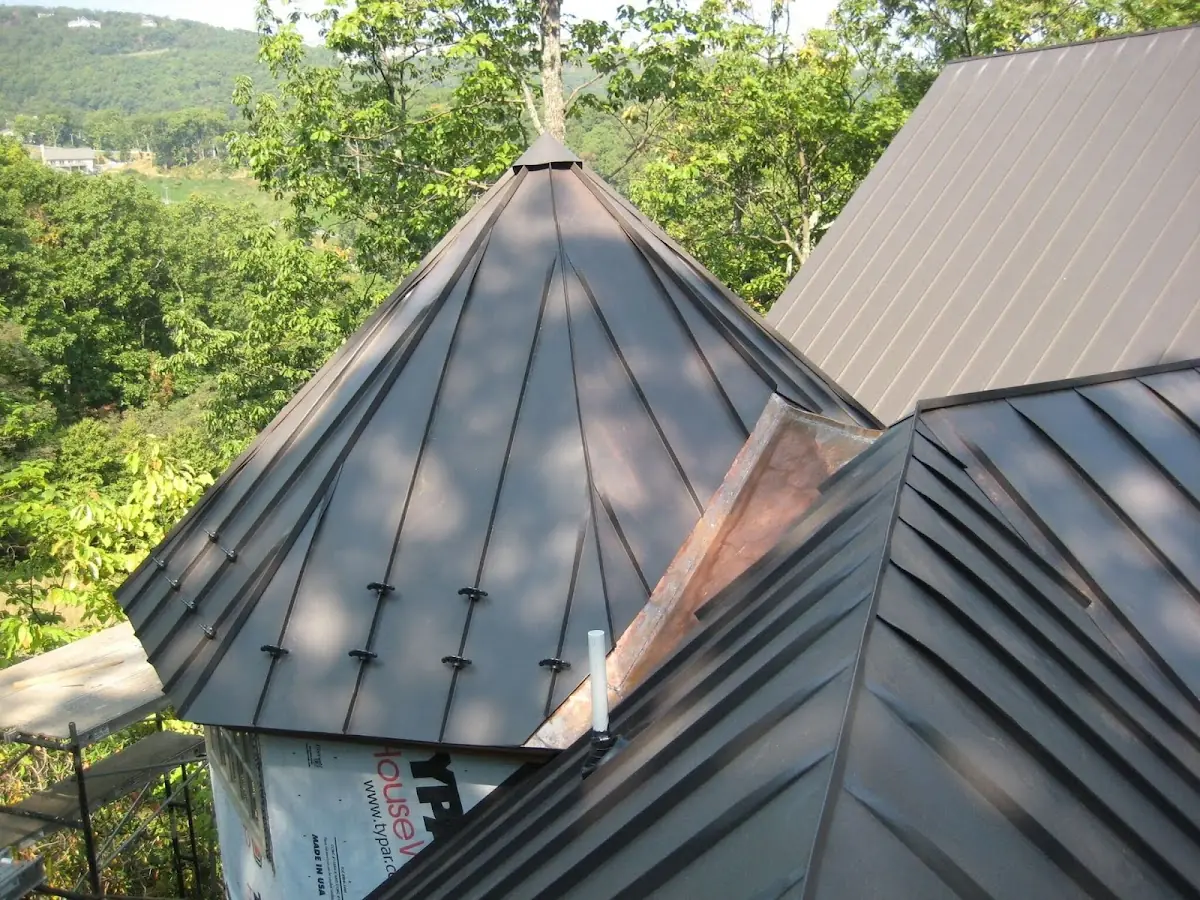Professional Gutter Cleaning by Craftsman Roofing in El Granada